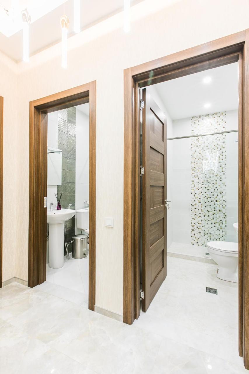 Sweet Home 6 Vip At Rustaveli Avenue Tbilisi Exterior foto