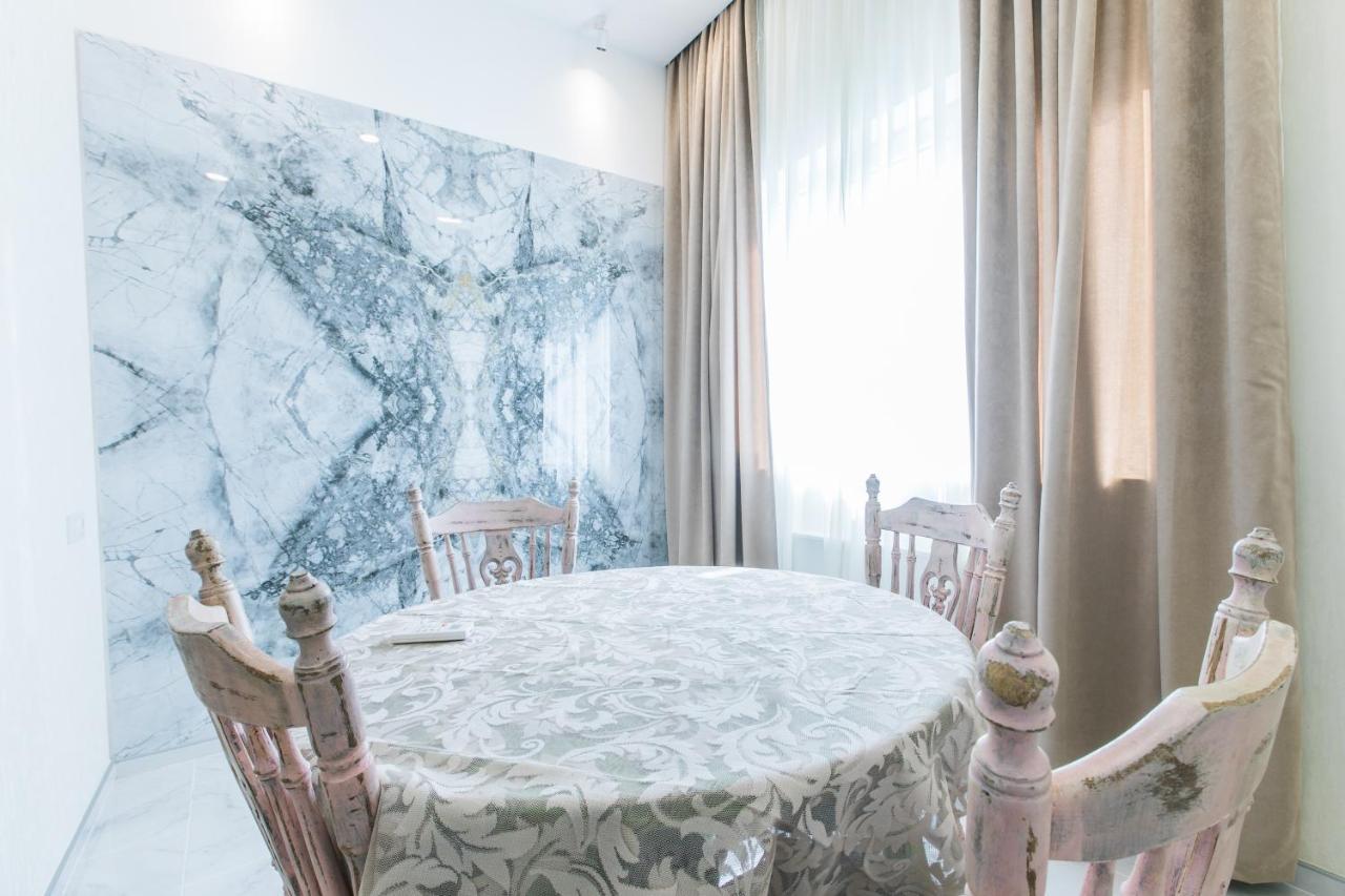 Sweet Home 6 Vip At Rustaveli Avenue Tbilisi Exterior foto