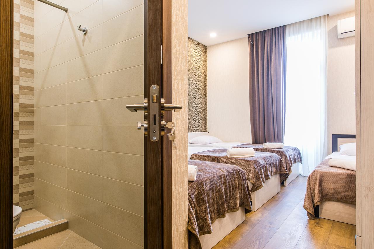 Sweet Home 6 Vip At Rustaveli Avenue Tbilisi Exterior foto
